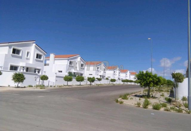 Terrain titré pour construction de villa (Pôle Urbain Ibn Battouta) - 2