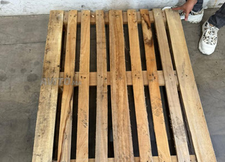 1. Palette bois Maroc chic