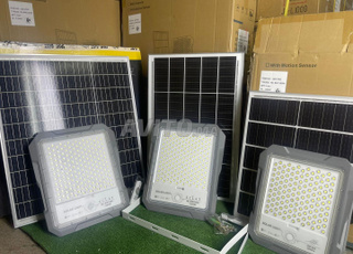 Projecteur solaire lampadaire