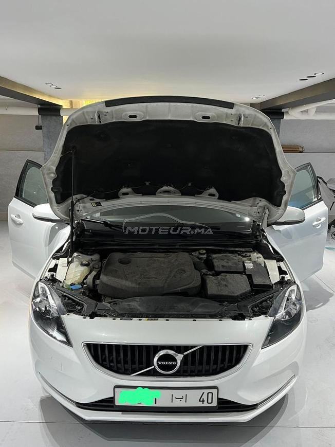 Volvo V40 Diesel Manuelle 2017 à Tanger