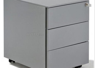 خزانة معدنية بأدراج من المحمدية