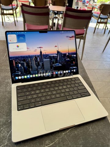 MacBook M3 Pro 18GB 512GB