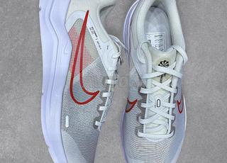 Nike Runner taille > 43