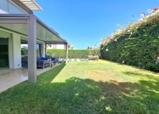 Villa de Prestige en Résidence Fermée à OuedMerzeg