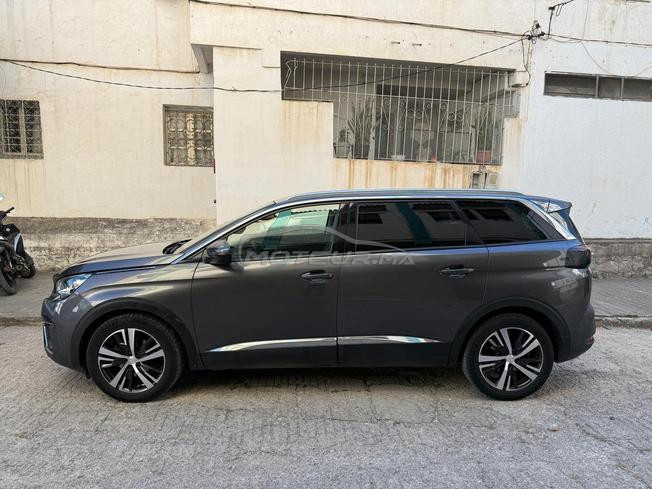 بيجو 5008  أول إستخدام في المغرب 2022 7 أشخاص