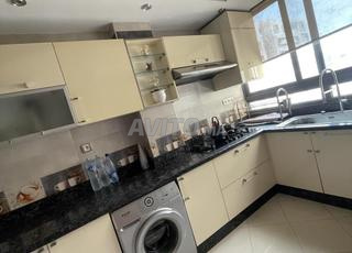 شقة للإيجار 124 متر مربع في أكادير