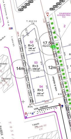 Terrain commercial à vendre R3 d'une superficie de 192 mètres, 3 façades. - 2