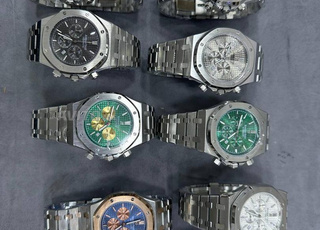 Montres AP automatiques de luxe