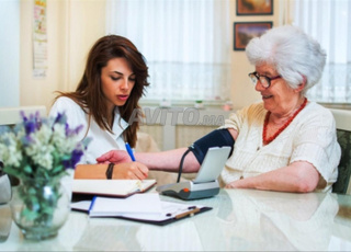 Assistante pour une personne malade