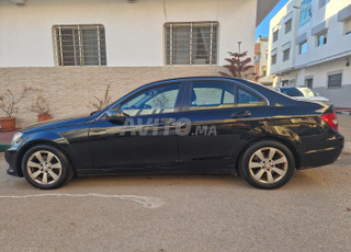 Excellente Mercedes classe C220