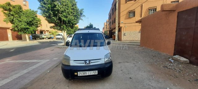 بارتنر موديل 2005 كلميم