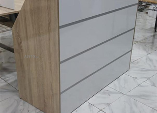 Comptoir de réception disponible à Rabat