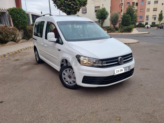 Volkswagen Caddy Diesel Manuelle 2019 à Agadir