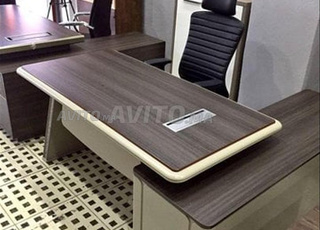 Bureau de direction importation avec retour\caison