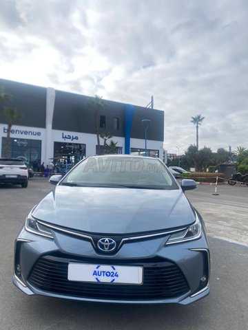 Toyota Corolla Hybride Distinctive Plus Toit