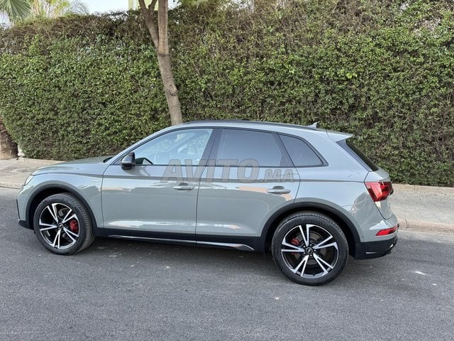 Audi Q5 Diesel Automatique 2021 à Fès