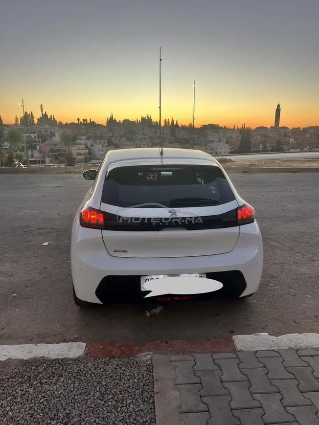 Peugeot 208 tout option 