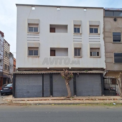 Appartement commercial à louer