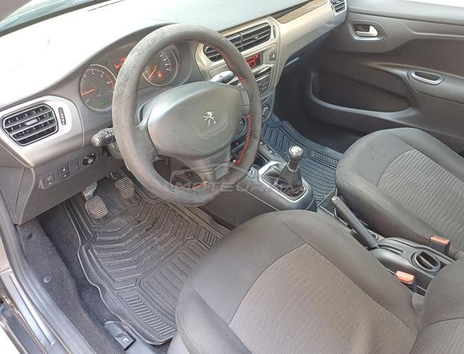 peugeot 301 en très bon état 