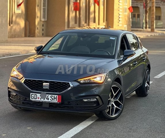 سيات ليون أوتوماتيك إم دي 2022 دي دي 25