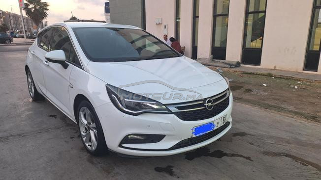 Opel Astra Diesel Automatique 2019 à Bouskoura