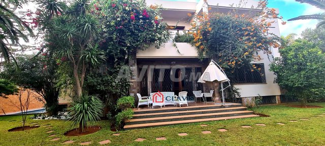 Villa à Louer à Californie avec piscine