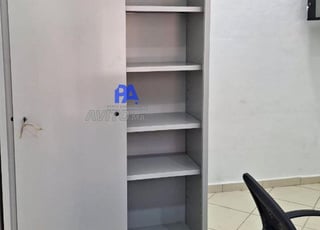 Armoire de rangement