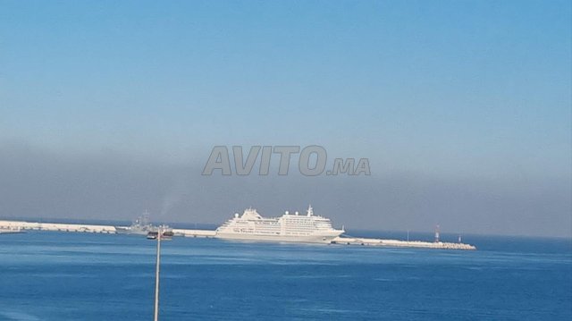 Appartement à louer 143 m² à Tanger