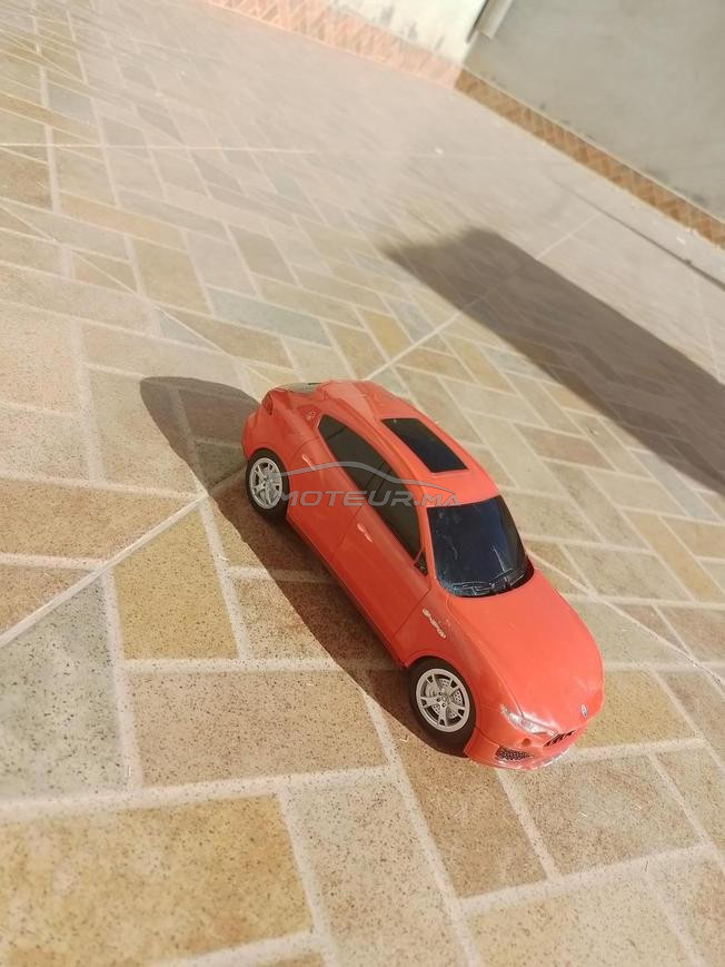 Maserati car li bghaha katji wa3ra f set up