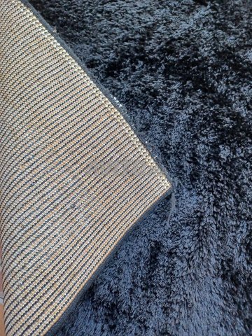 Trois tapis fourrure à vendre casablanca