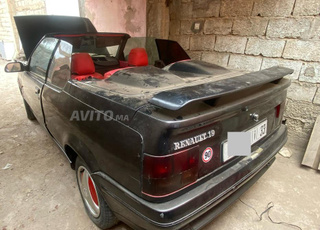 Renault R19 cabriolet Essence Manuelle 1991