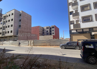 Terrain R4 commerce en vente sur Temara Fouarat