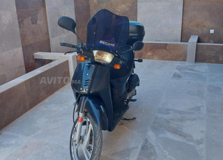 Scooter moteur propre 49