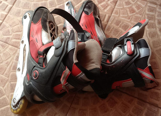 📢 À vendre chaussures de patin Van Allen originales 🔥