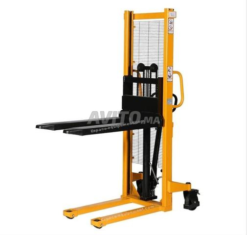 🏗️ Gerbeur Manuel 1 T / 1.6 m