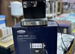Machine à café de marque ROYAL