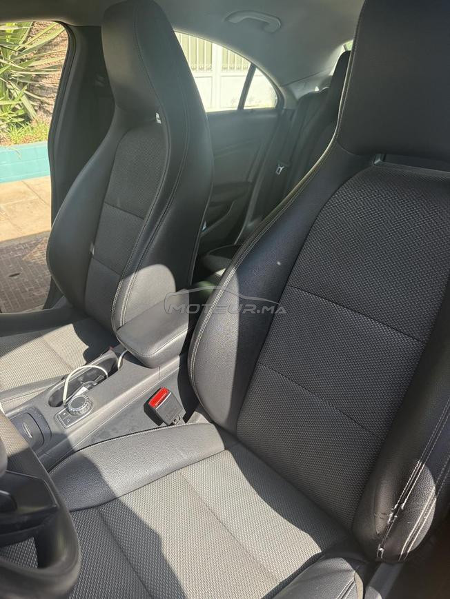 Mercedes CLA 200 à vendre 