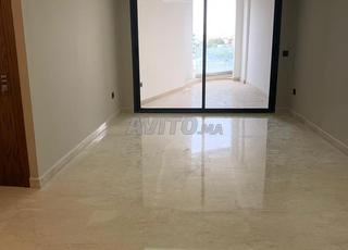 استوديو فاخر فارغ 60 متر مربع في باشكو