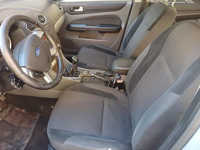 ford focus ghia 