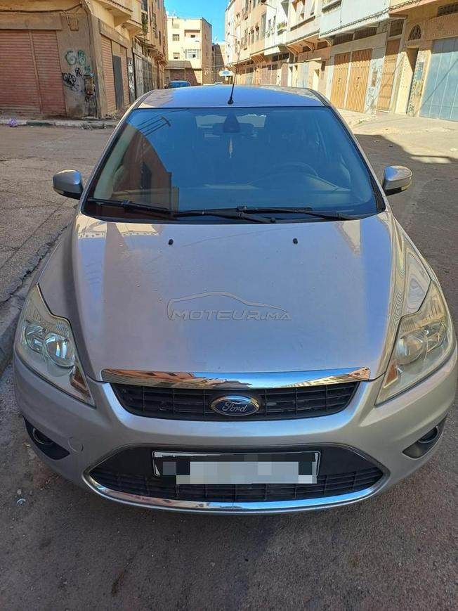 ford focus ghia 