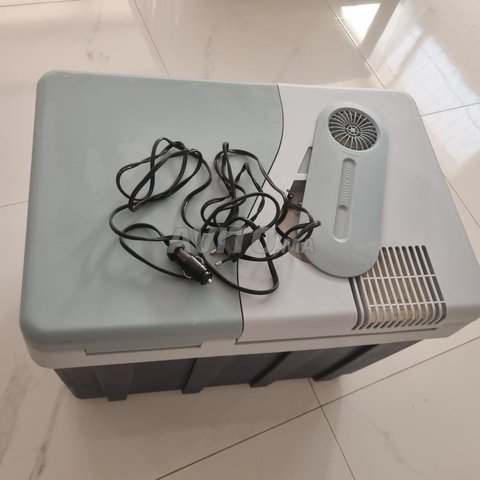 مبرد من ماركة موبيكول