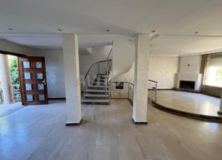 Villa à louer à usage professionnel Quartier CIL