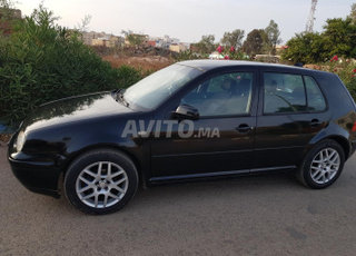 Golf 4 ESSENCE 9 CV modèle 11/2003 PACIFIC