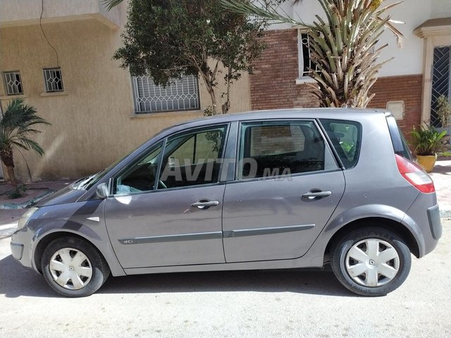 Renault Scenic Diesel Manuelle 2006 à Salé