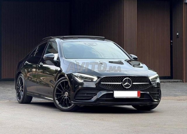 Mercedes-Benz CLA 220 pack AMG Toit diwana 2024