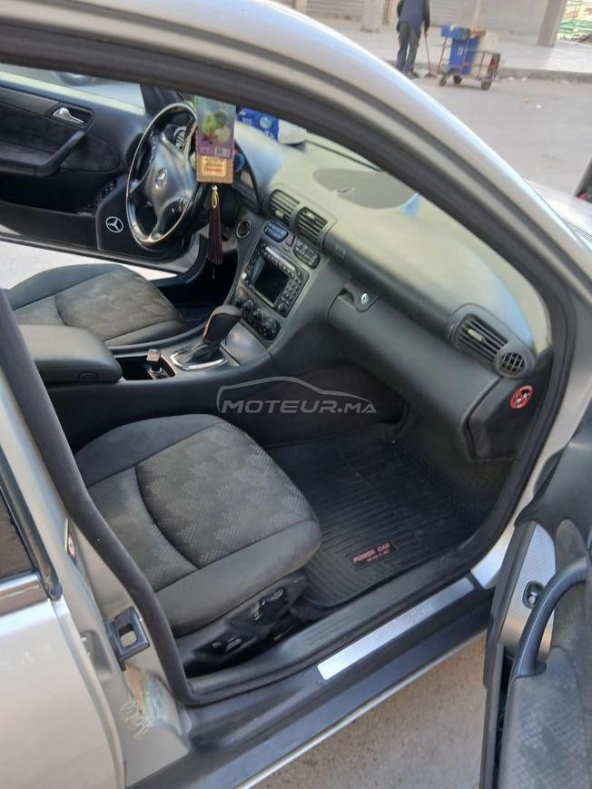 مرسيدس c220