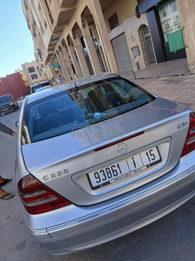 مرسيدس c220