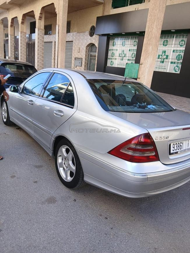 مرسيدس c220