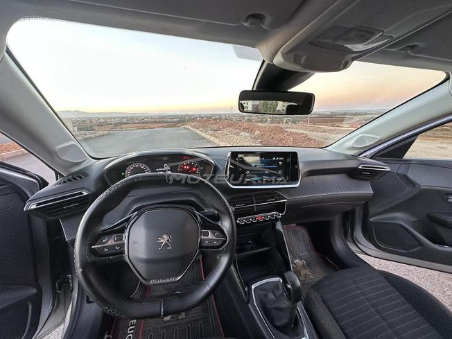 Peugeot 208 Diesel Manuelle 2022 à Berkane