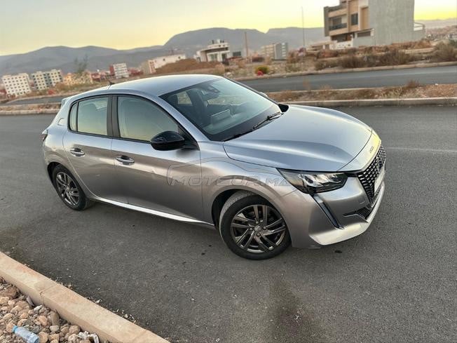 Peugeot 208 Diesel Manuelle 2022 à Berkane